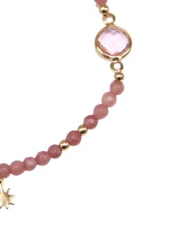 roze kralen armbandje met steentje en bedeltje