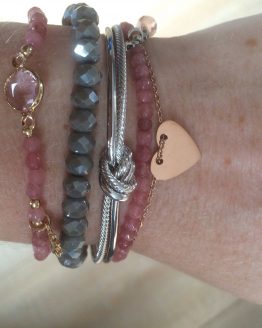 hippe kralen armbandjes met bedel