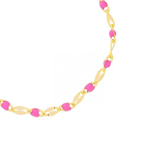 trendy armband met roze kralen