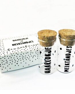 Bewaarbuisjes haarlokje en melktandjes