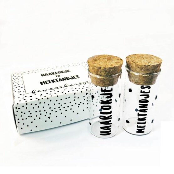 Bewaarbuisjes haarlokje en melktandjes